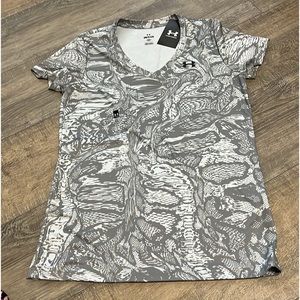 Under Armour Ladies Size Small TShirt New